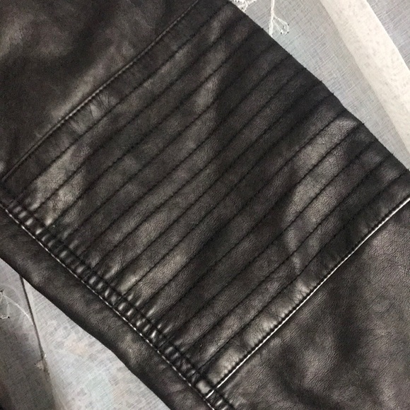 Motto Jacket - Picture 4 of 8